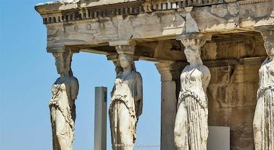 دیوانی پالاس آکروپلیس