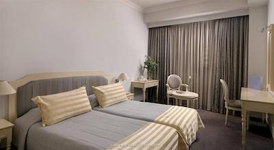 ایروتل استراتس وسیلیکوس هتل