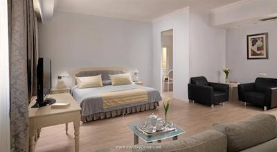 ایروتل استراتس وسیلیکوس هتل