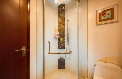 رامادا پلازا ایوو