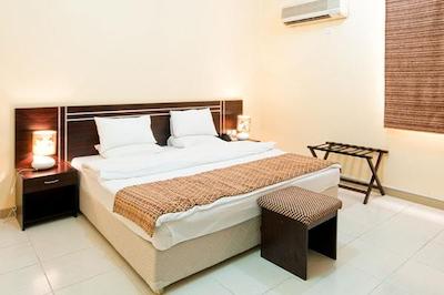 لا ویلا هتل