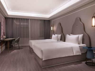 یونس پاردایس هتل