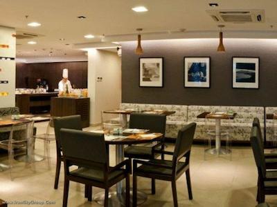 نوتل ریو دی ژانیرو سانتوس دومنت