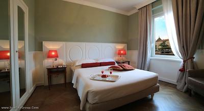 پلازا لوکچسی