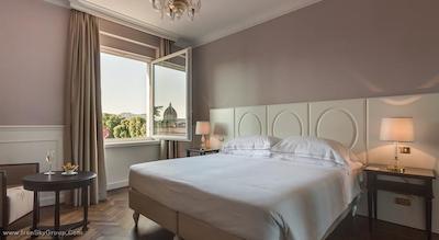 پلازا لوکچسی