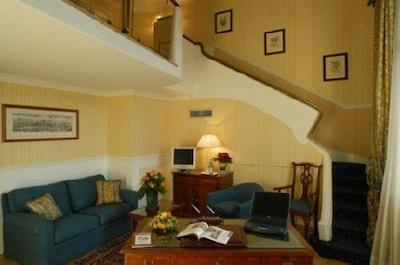 پلازا لوکچسی