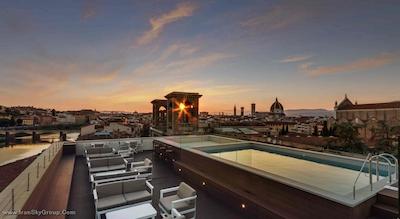 پلازا لوکچسی