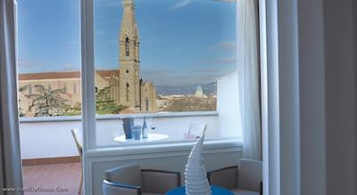 پلازا لوکچسی