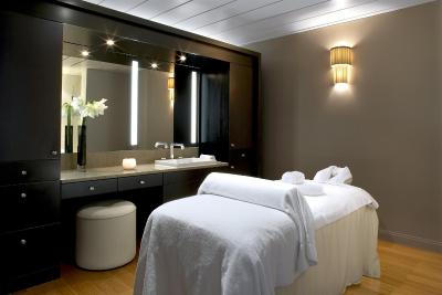 ترینن پالاس ورسای