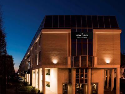 نوتل چتیو دده ورسای