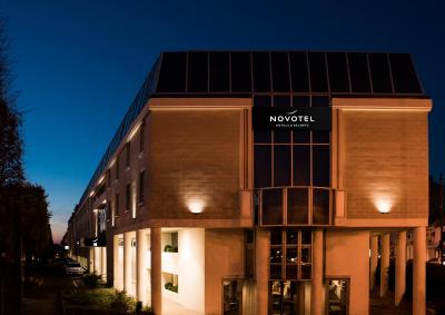 نوتل چتیو دده ورسای