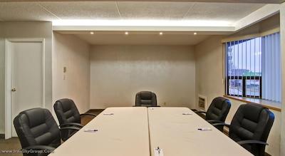 ترولج تورنتو ایست