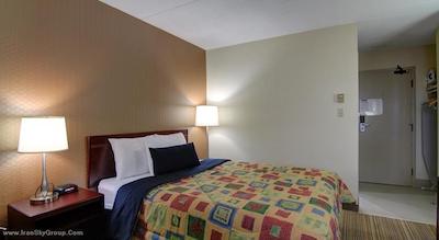 ترولج تورنتو ایست