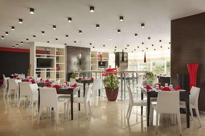 رامادا انکور دوحه