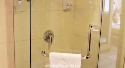 د باند ریورساید