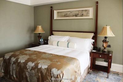 د باند ریورساید