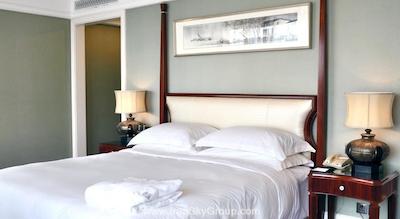 د باند ریورساید