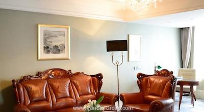 د باند ریورساید