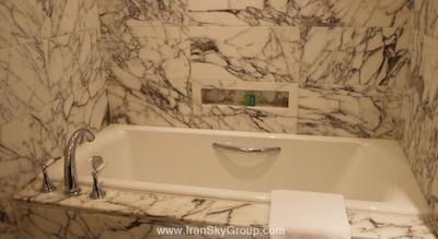 د باند ریورساید