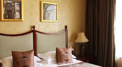 د باند ریورساید