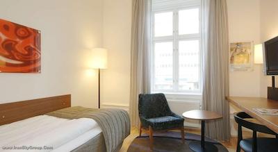 هتل اسکاندیک وبرس