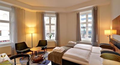 هتل اسکاندیک وبرس