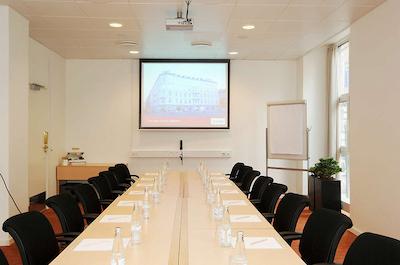 هتل اسکاندیک وبرس