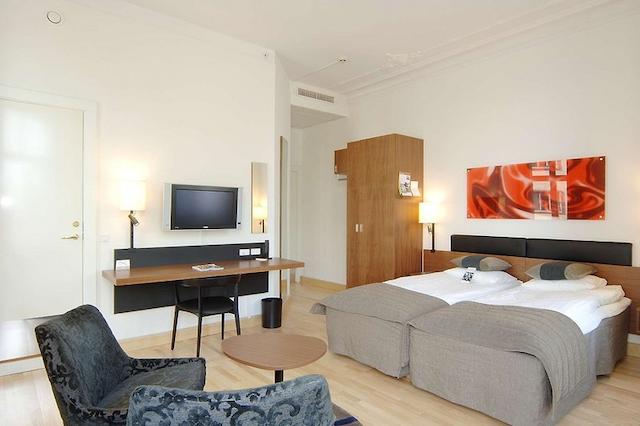 هتل اسکاندیک وبرس