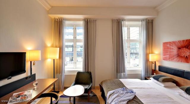 هتل اسکاندیک وبرس