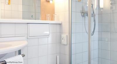 آیبیس برلین میتته