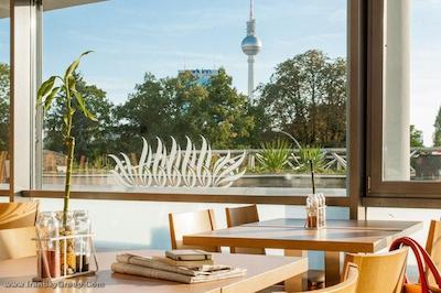 آیبیس برلین میتته