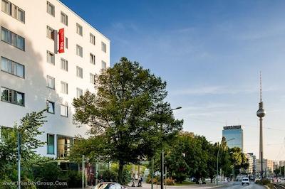 آیبیس برلین میتته