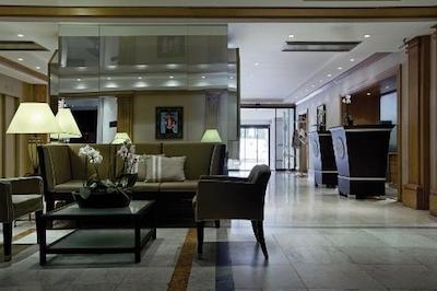 بی4 نیزا پلازا