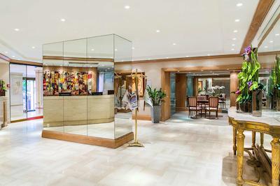 بی4 نیزا پلازا