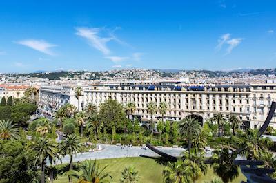 بی4 نیزا پلازا