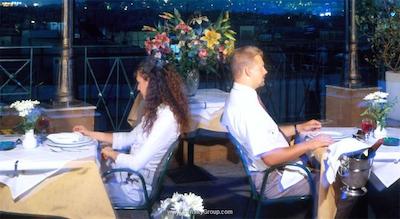 آتن اسکارهتل