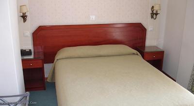 آتن اسکارهتل