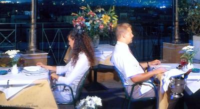 آتن اسکارهتل