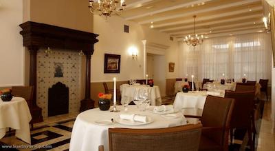 ان اچ کالکشن آمستردام باربیزن پالاس