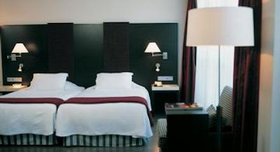 ان اچ کالکشن آمستردام باربیزن پالاس