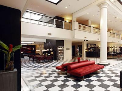 ان اچ کالکشن آمستردام باربیزن پالاس