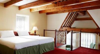 ان اچ کالکشن آمستردام باربیزن پالاس