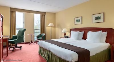 ان اچ کالکشن آمستردام باربیزن پالاس