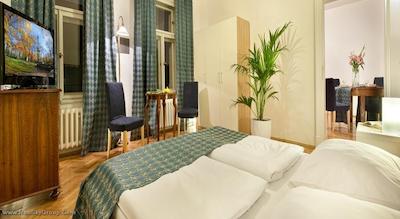 رزیدنس لا فنیس