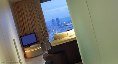 دبلیو بارسلونا