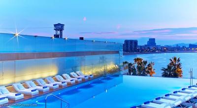 دبلیو بارسلونا