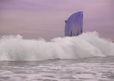 دبلیو بارسلونا