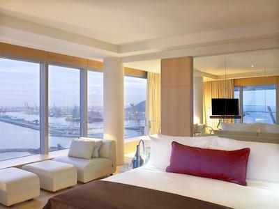 دبلیو بارسلونا