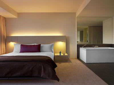 دبلیو بارسلونا