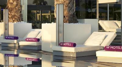 دبلیو بارسلونا